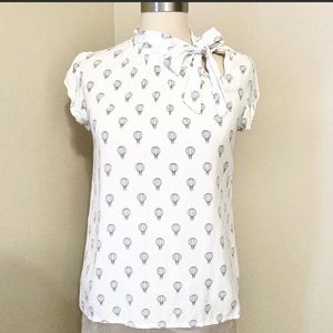 Circus Hot Air Balloon Top with Tie